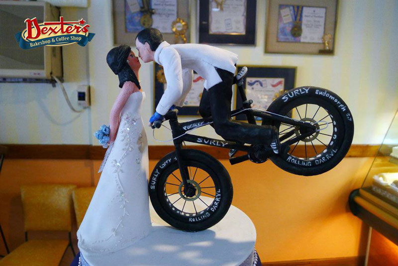 fat-bike-cake-topper