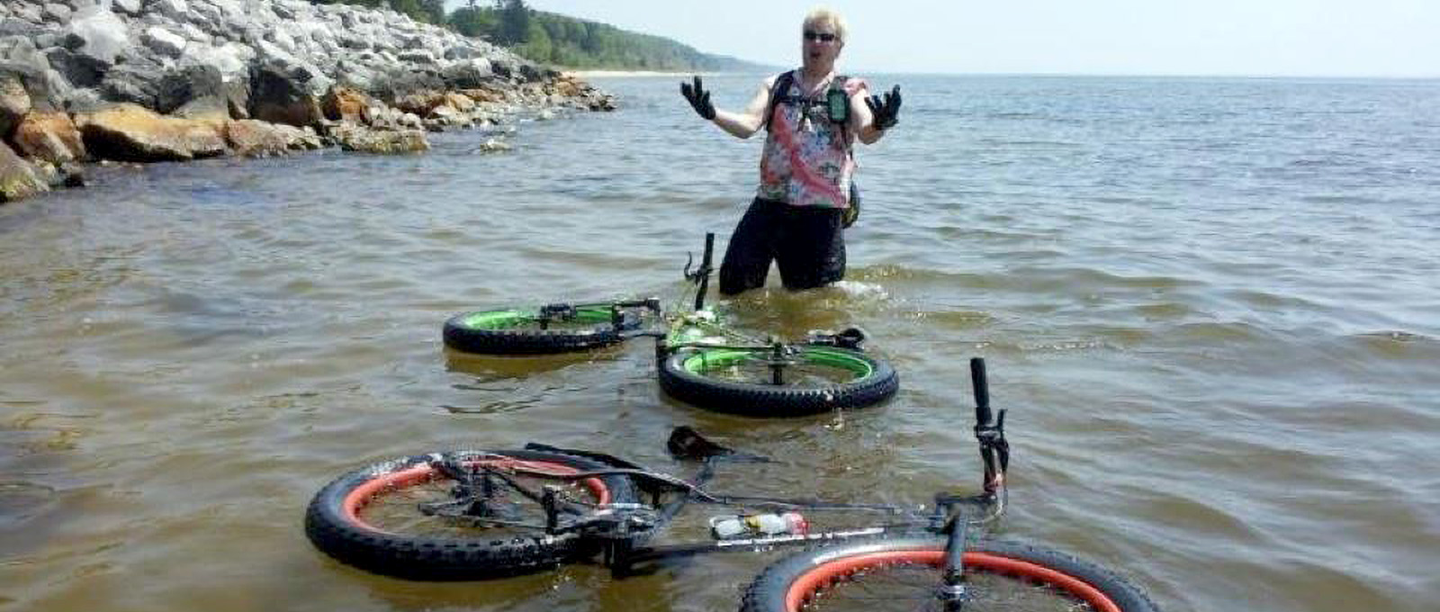 fat bikes float